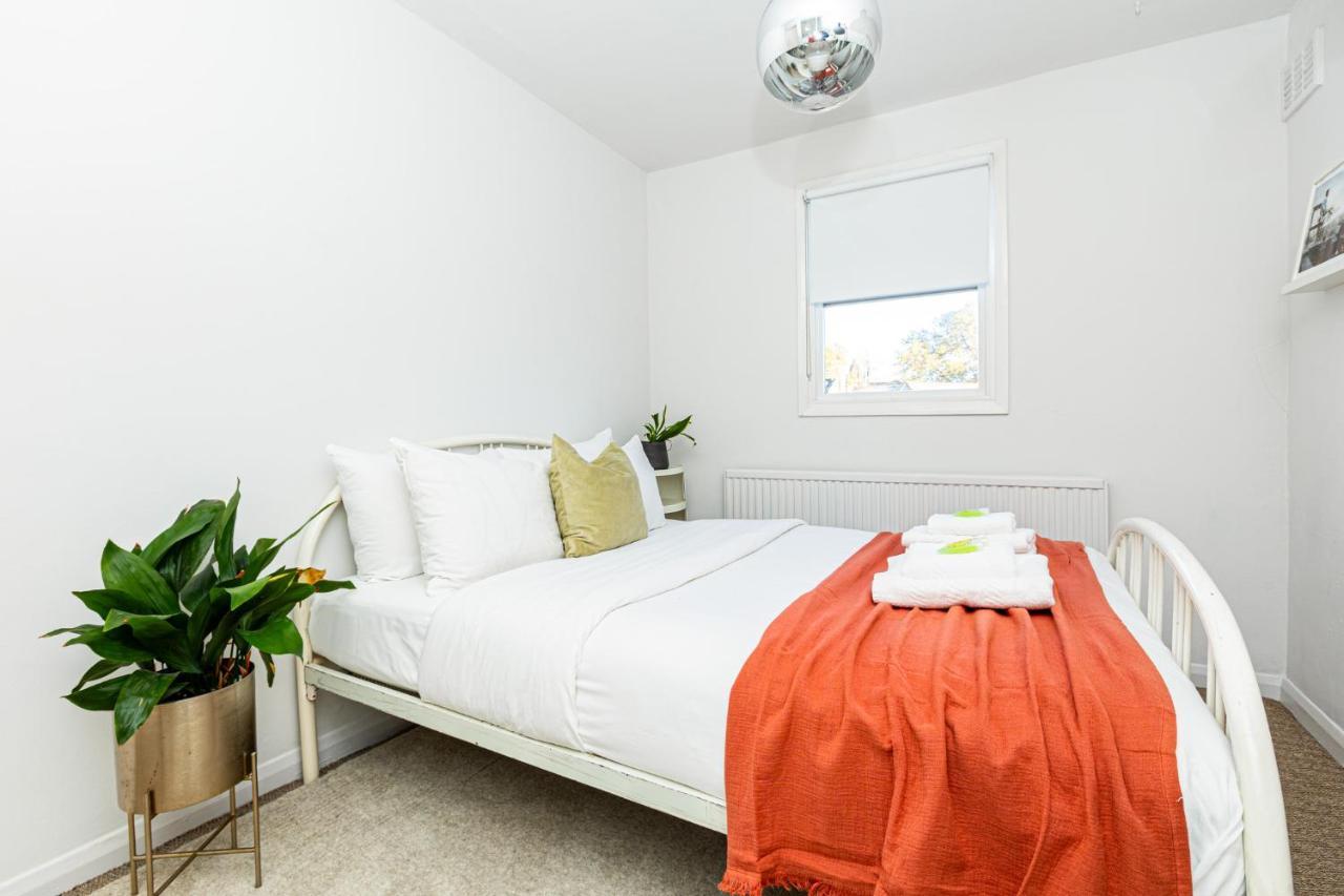 Appartamento Stunning 2br Wpatio In Dalston, 2 Min To Tube